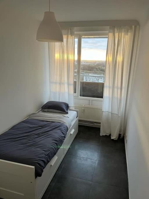Appart Meuble 92M2 + 2 Terrasses Bruselas Exterior foto